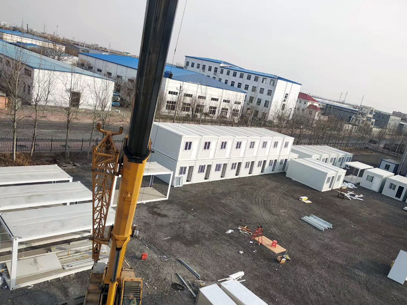 传统货柜箱改造的集装箱房 传统货柜箱改造的集装箱房